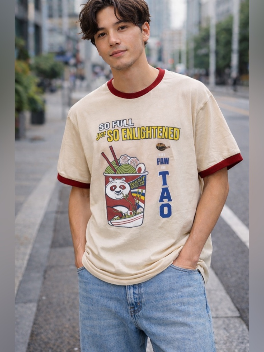 Kung Fu Panda Ramen T-Shirt L BoxLunch Exclusive Ringer Tee DreamWorks Movie